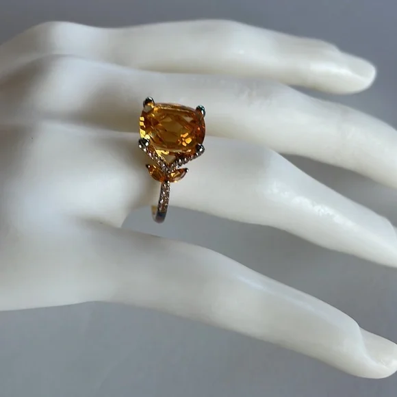 NWOT 4 1/2 ct. t.w. Citrine/White TopazSize 7